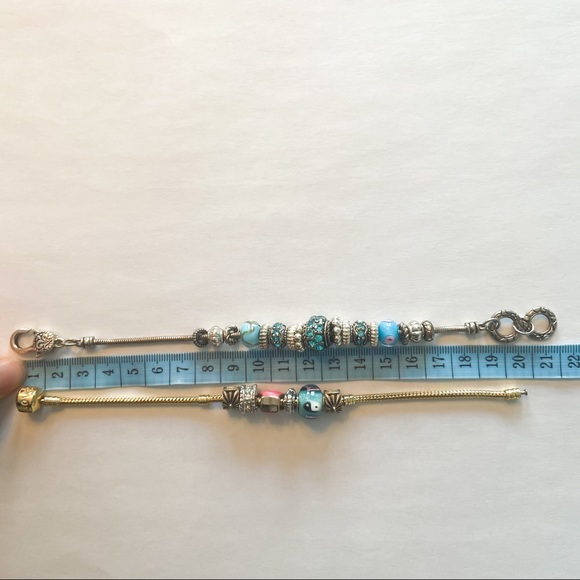 Charm bracelets in silver and gold - Picture 6 of 6